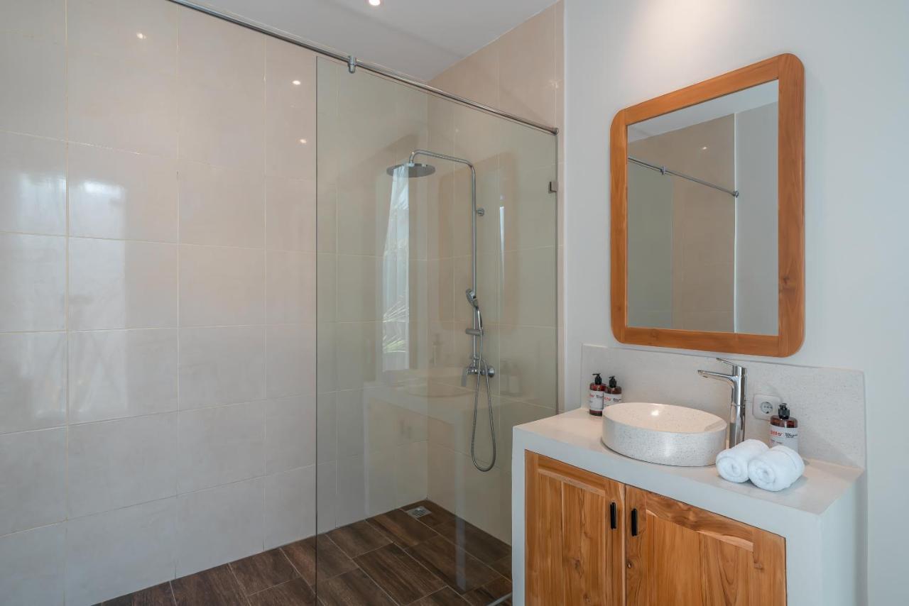 Selikur 2 - Brand New! Spacious 3br In Villa