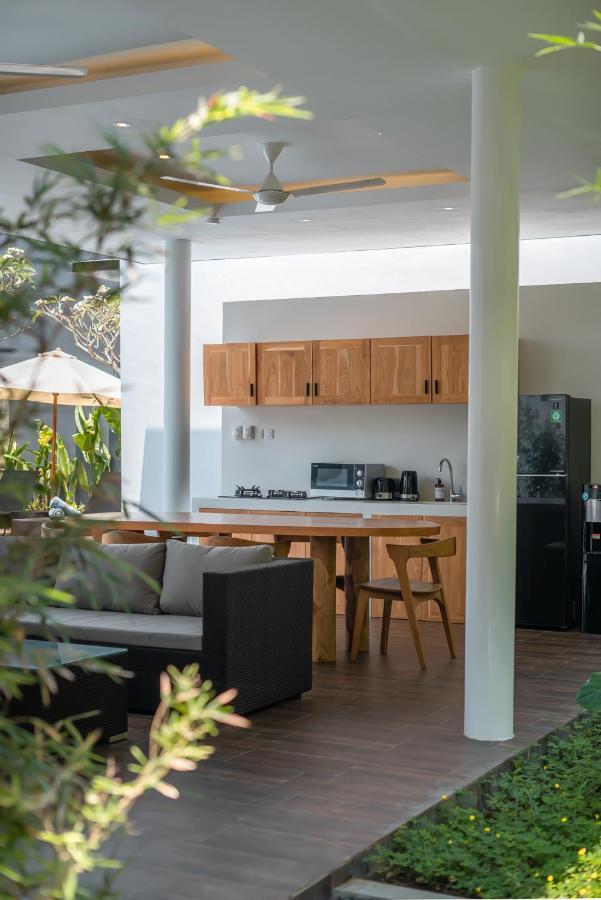 Selikur 2 - Brand New! Spacious 3br In Villa
