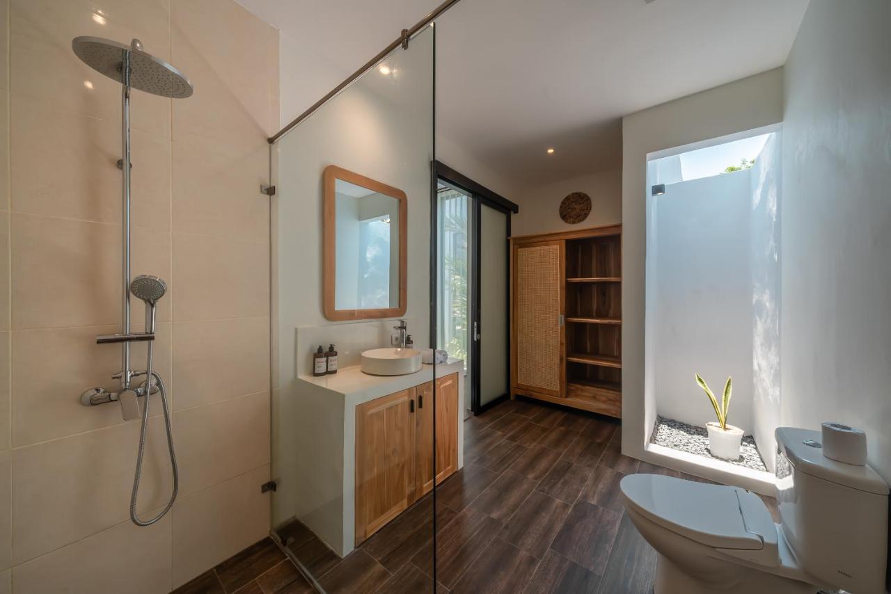Selikur 2 - Brand New! Spacious 3br In * Seminyak (Bali)