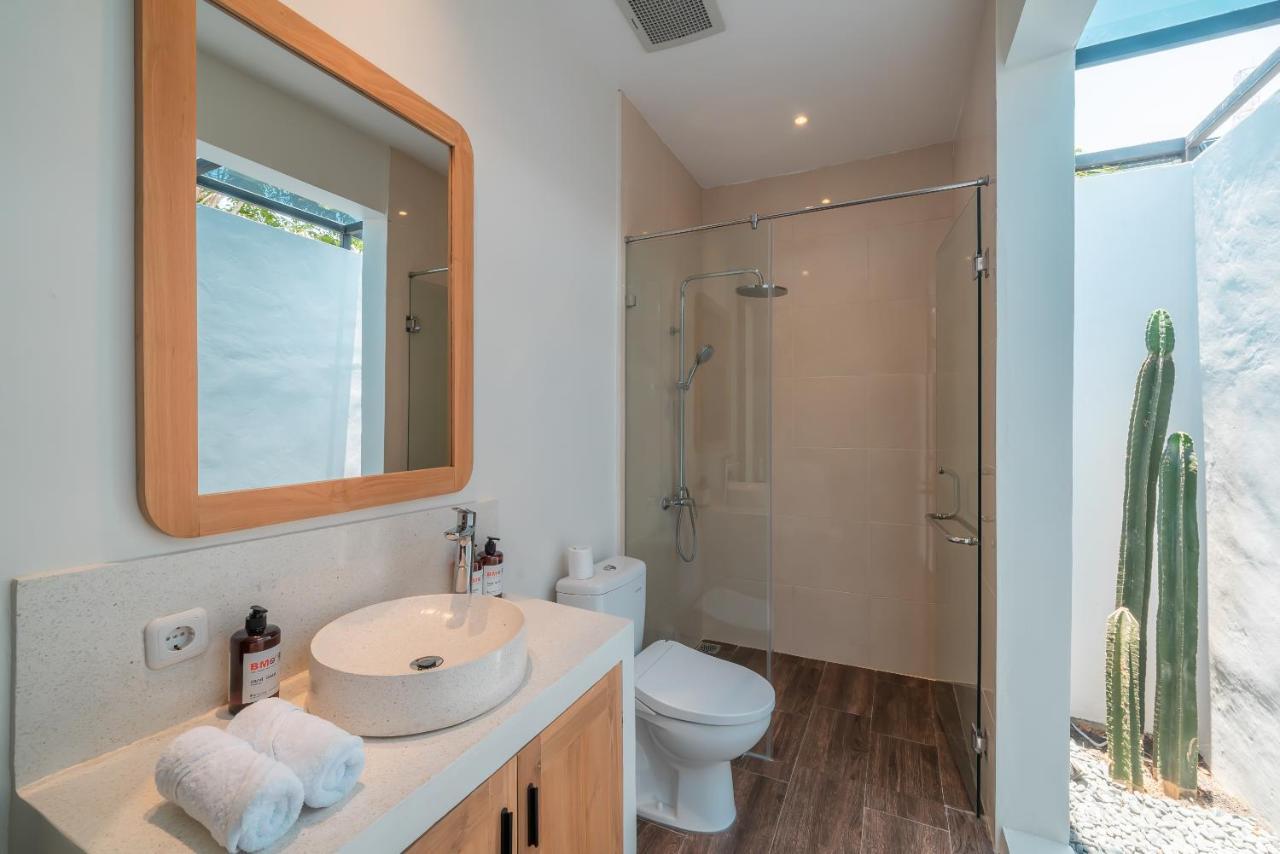 Selikur 2 - Brand New! Spacious 3br In Villa Seminyak (Bali)